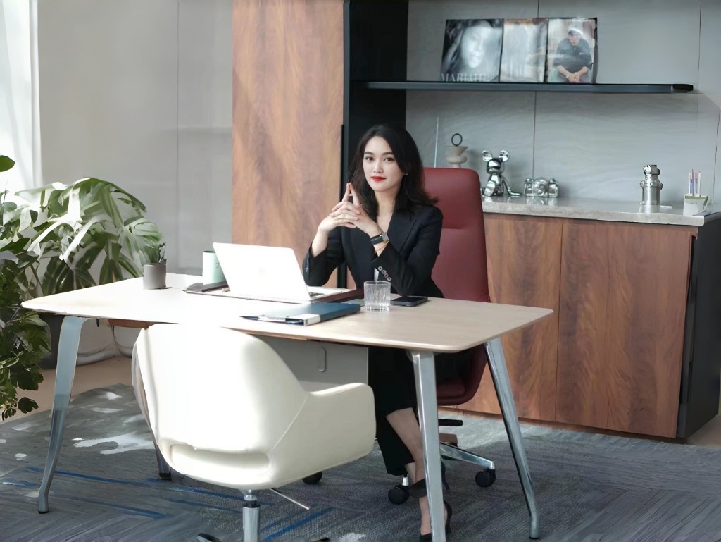 Vivian Lee, Head of North America