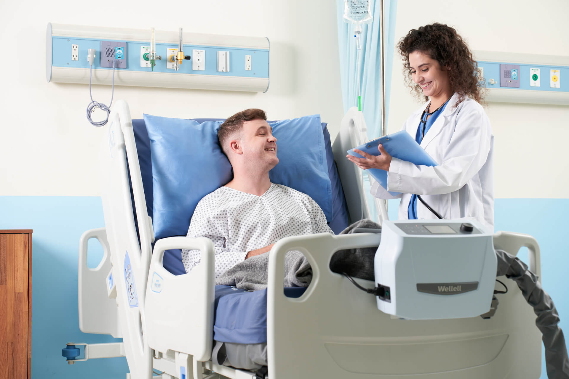 Optima Auto sacrum inflation when head raised